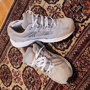 Vionic Men's Walking Shoes 11.5 Wide